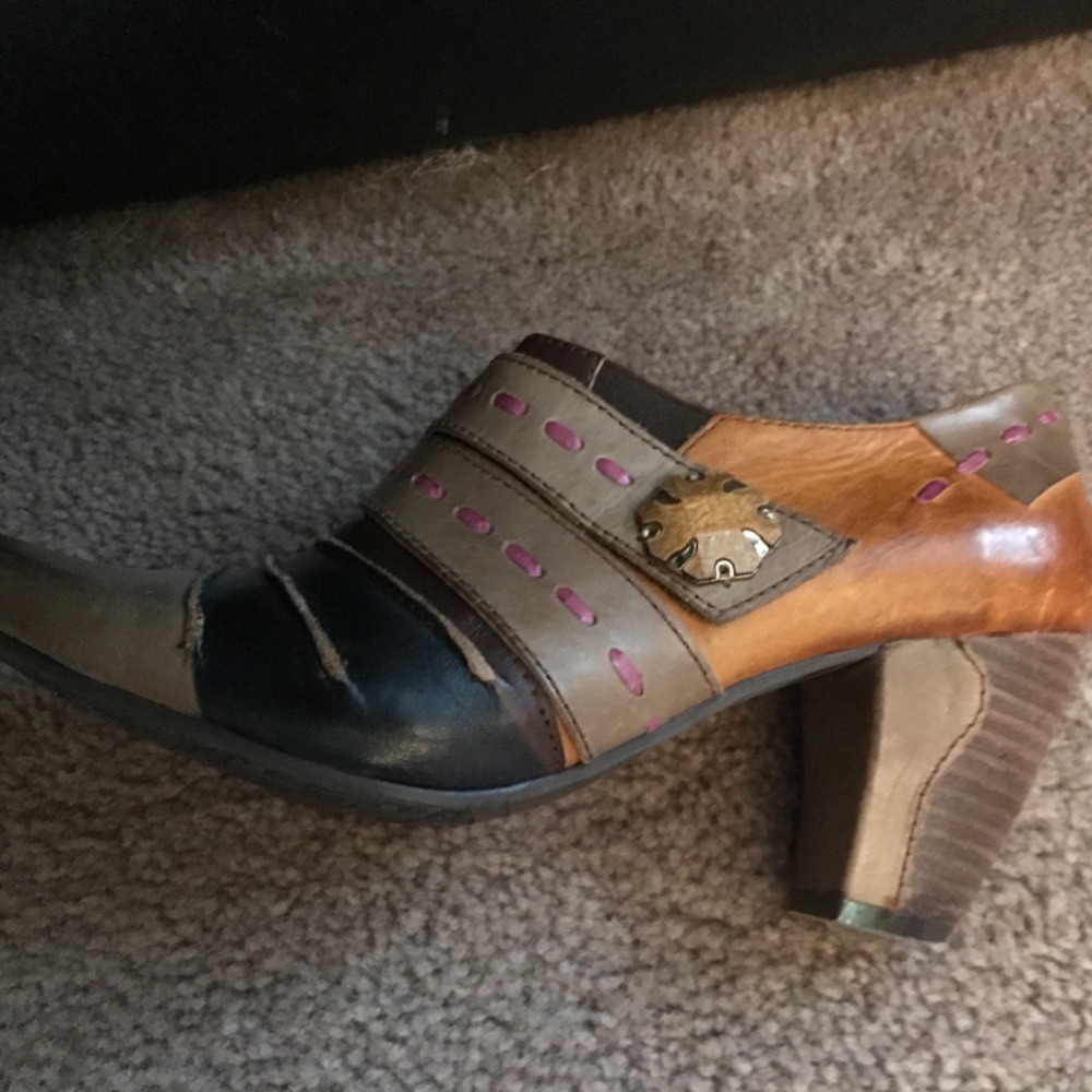 Spring Step boots - Picture 3 of 5